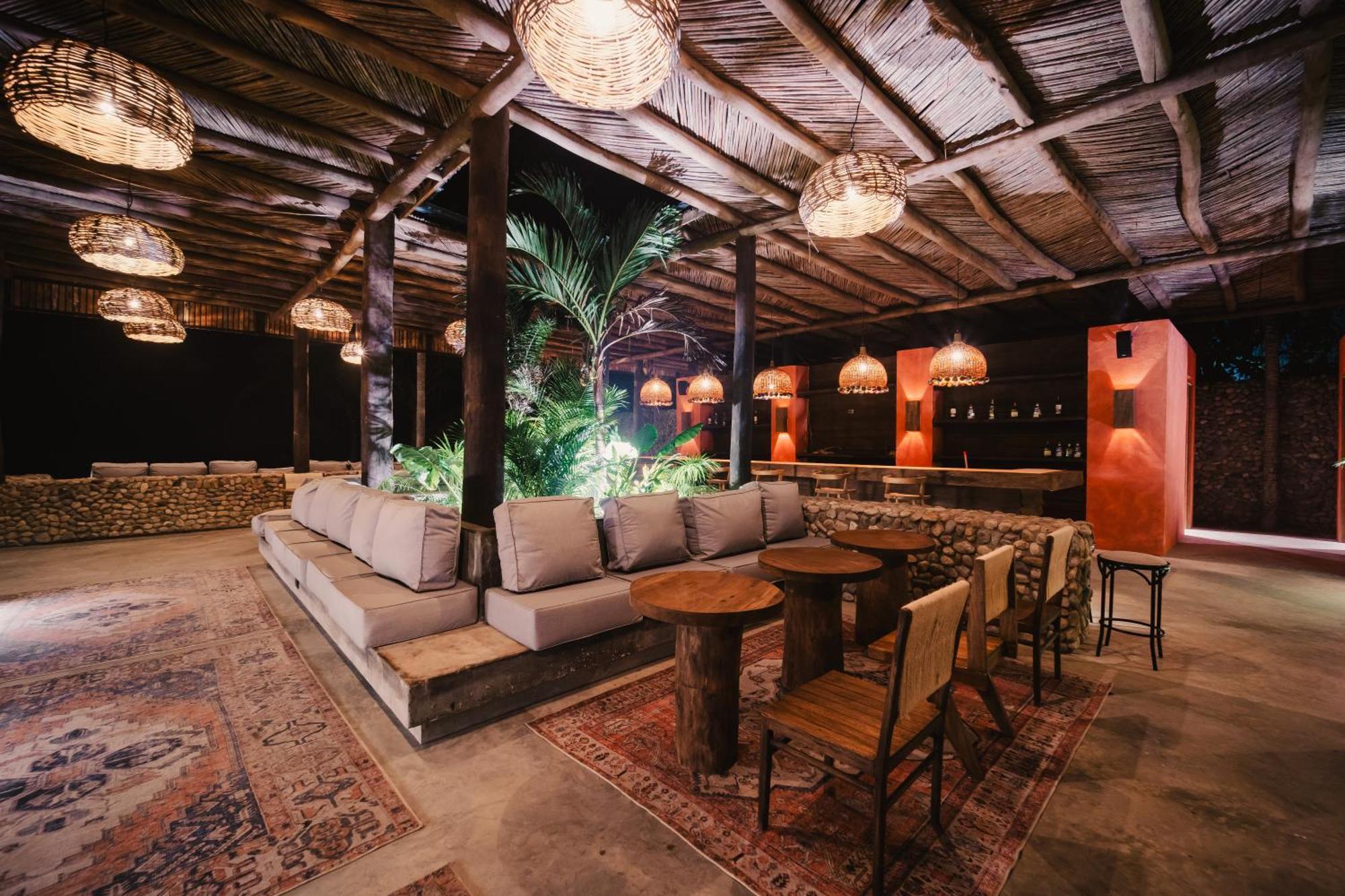 Naio Hotel Y Villas ปาโลมิโน ภายนอก รูปภาพ