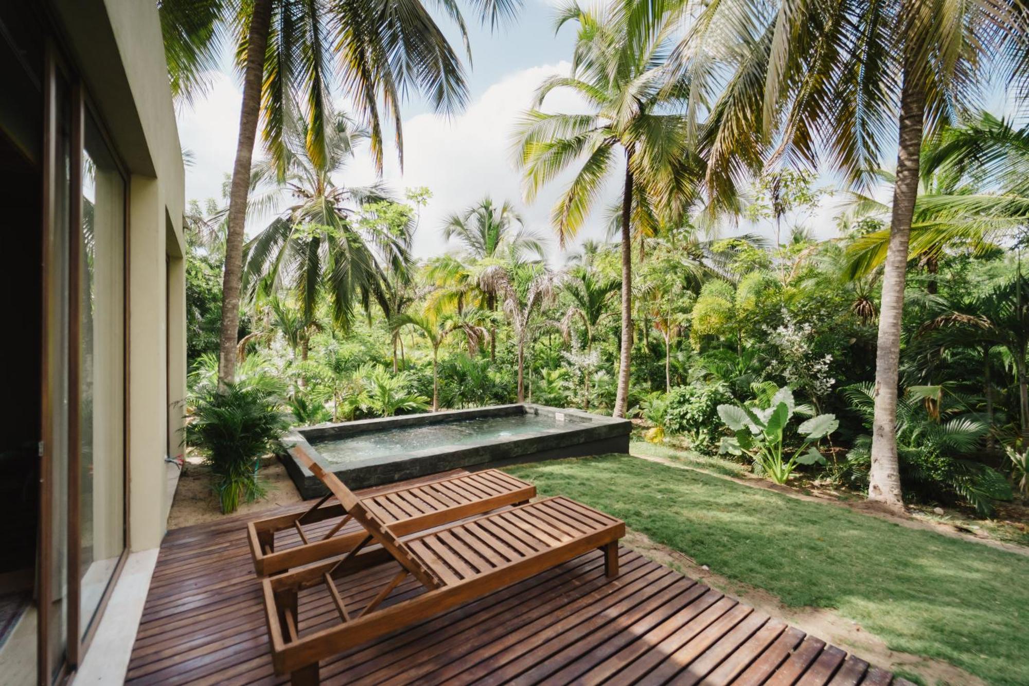 Naio Hotel Y Villas ปาโลมิโน ภายนอก รูปภาพ